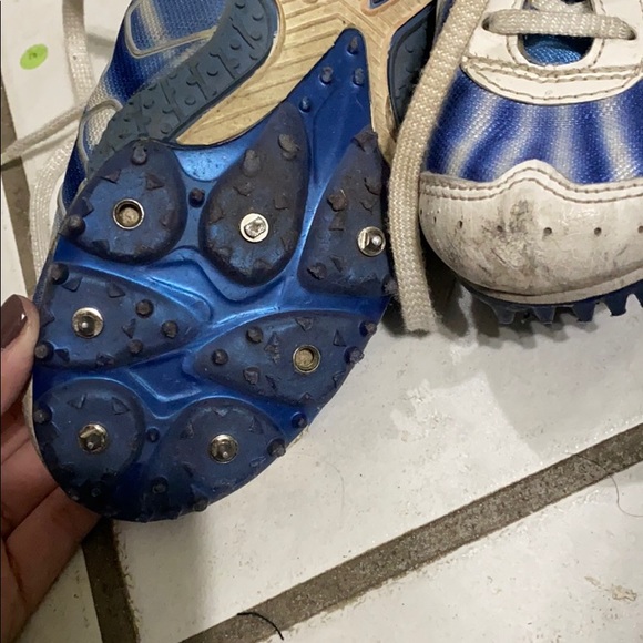 Asics running spikes - Picture 3 of 5